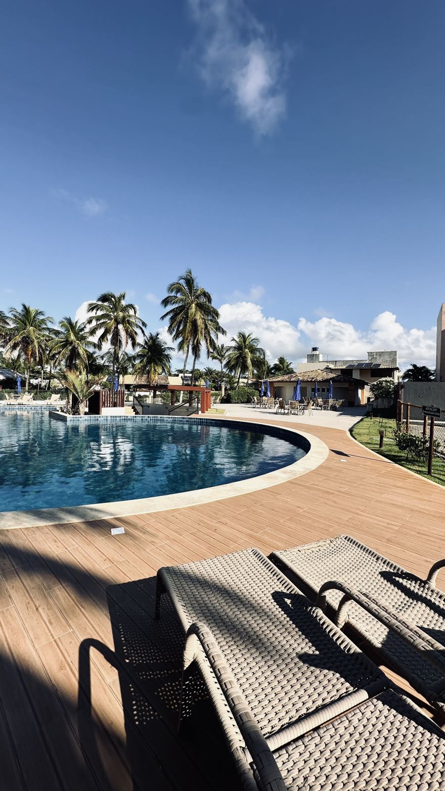 Apartamento - Temporada - Vilas do Atlntico - Lauro de Freitas - BA