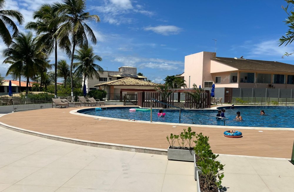 Apartamento Alto Padro - Temporada - Vilas do Atlntico - Lauro de Freitas - BA
