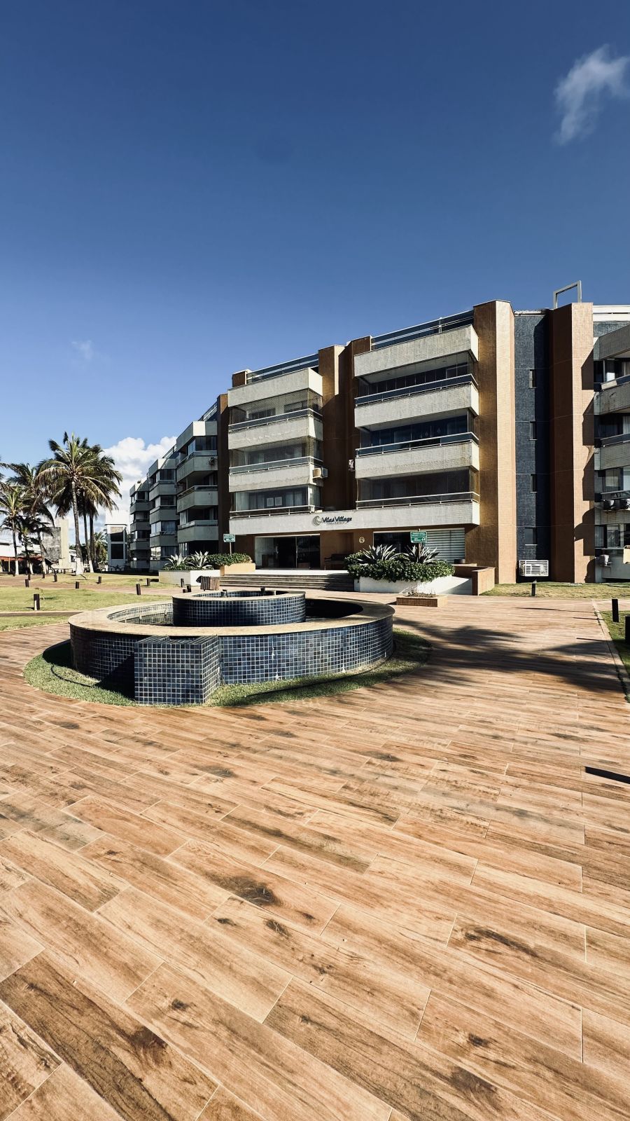 Apartamento Alto Padro - Venda - Vilas do Atlntico - Lauro de Freitas - BA