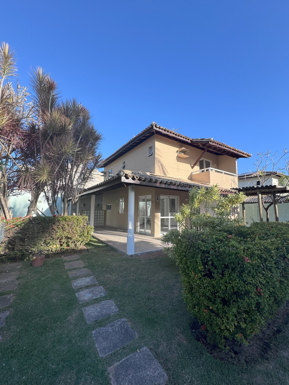Casa Duplex - Aluguel - Buraquinho - Lauro de Freitas - BA