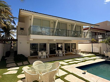 Casa de Alto Padr�o Frente Mar - Loca��o