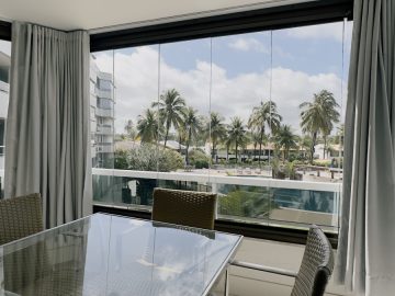 APART 1/4 EM CONDOMINIO FRENTE MAR